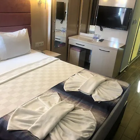 Sunbay Park Отель 3*