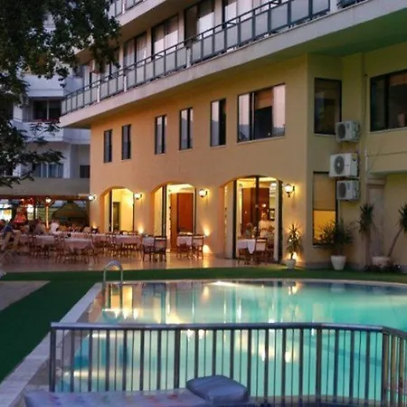 Sunbay Park 4*
