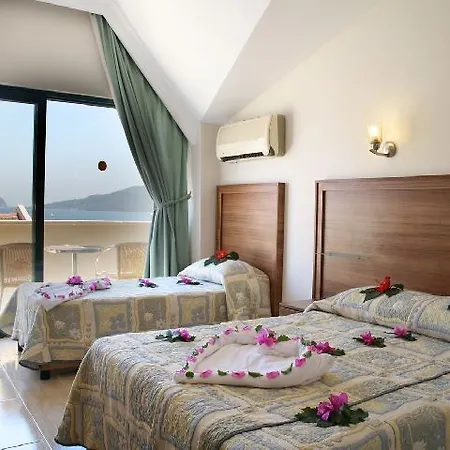 Sunbay Park 3* Мармарис