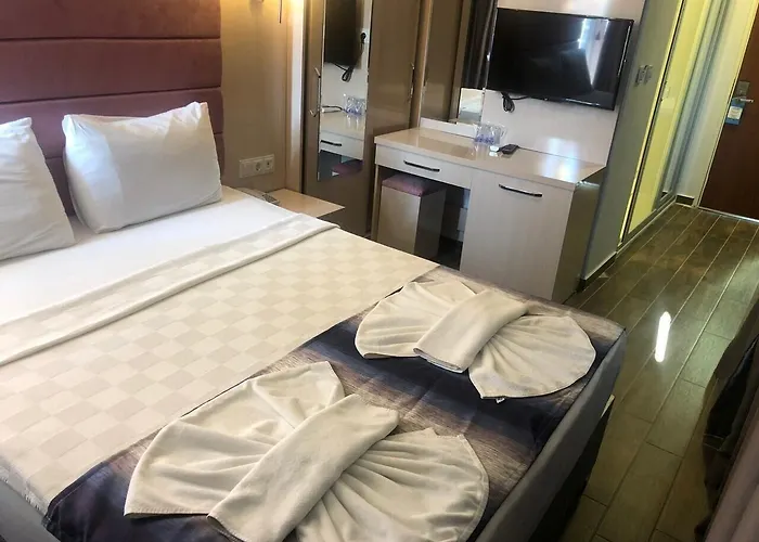 Sunbay Park 酒店 3*