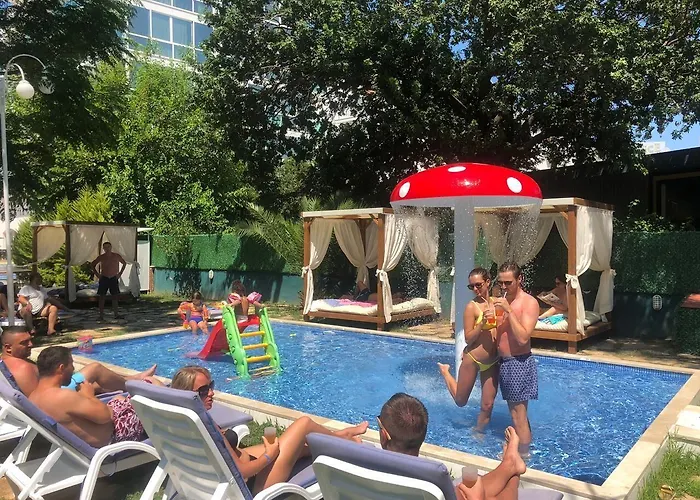Sunbay Park Hotel 3*